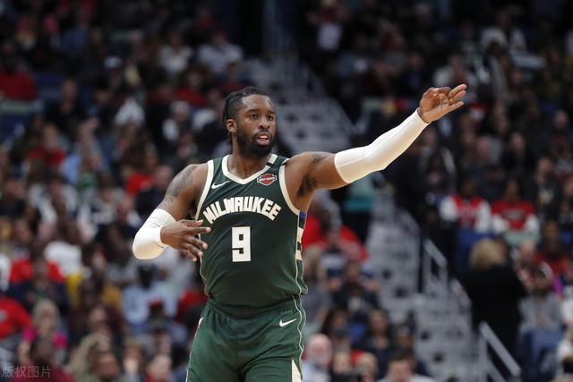 阿莫林执教曼联第一周 展现出非凡的魅力和自信